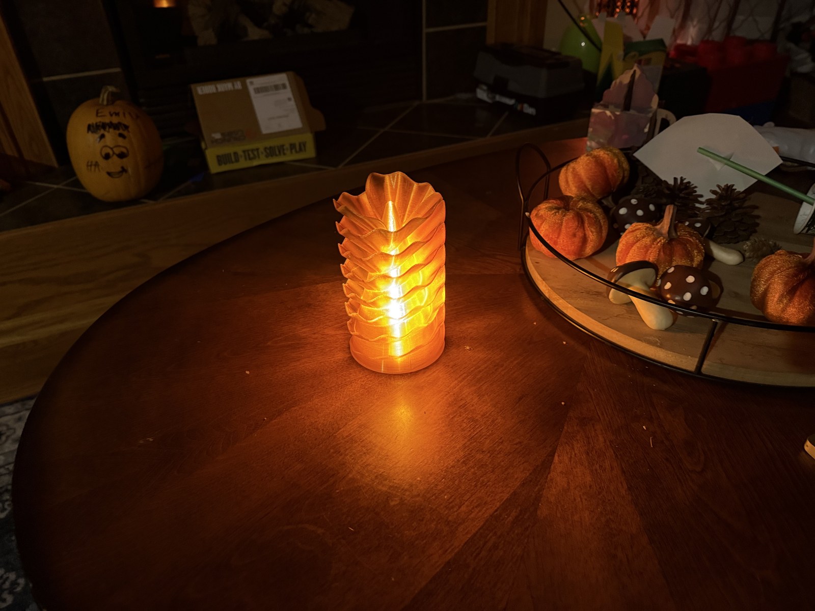 Helix Lamp, photo 1 of 4
