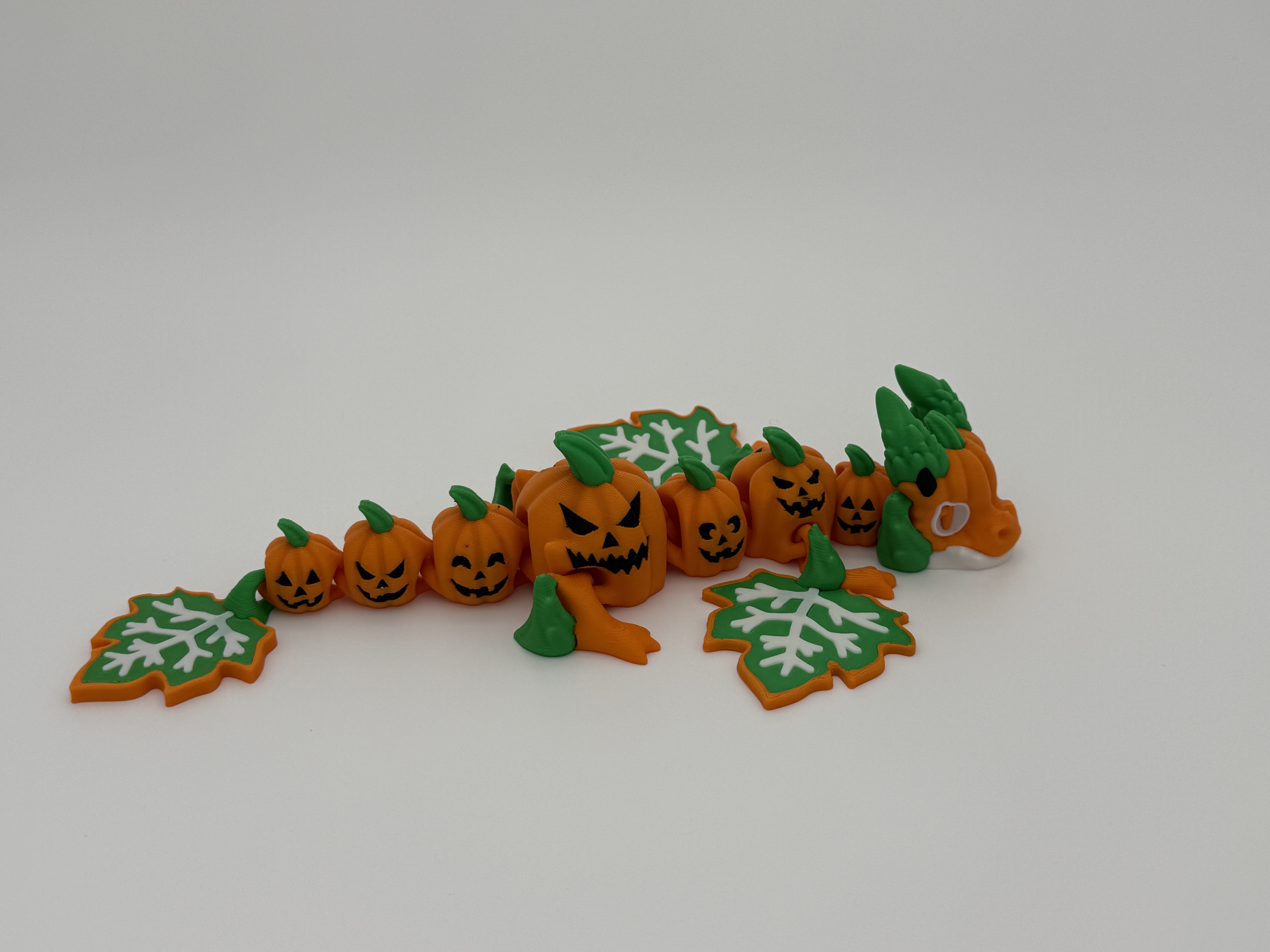 Jack-O-Lantern Wyvern, photo 1 of 3